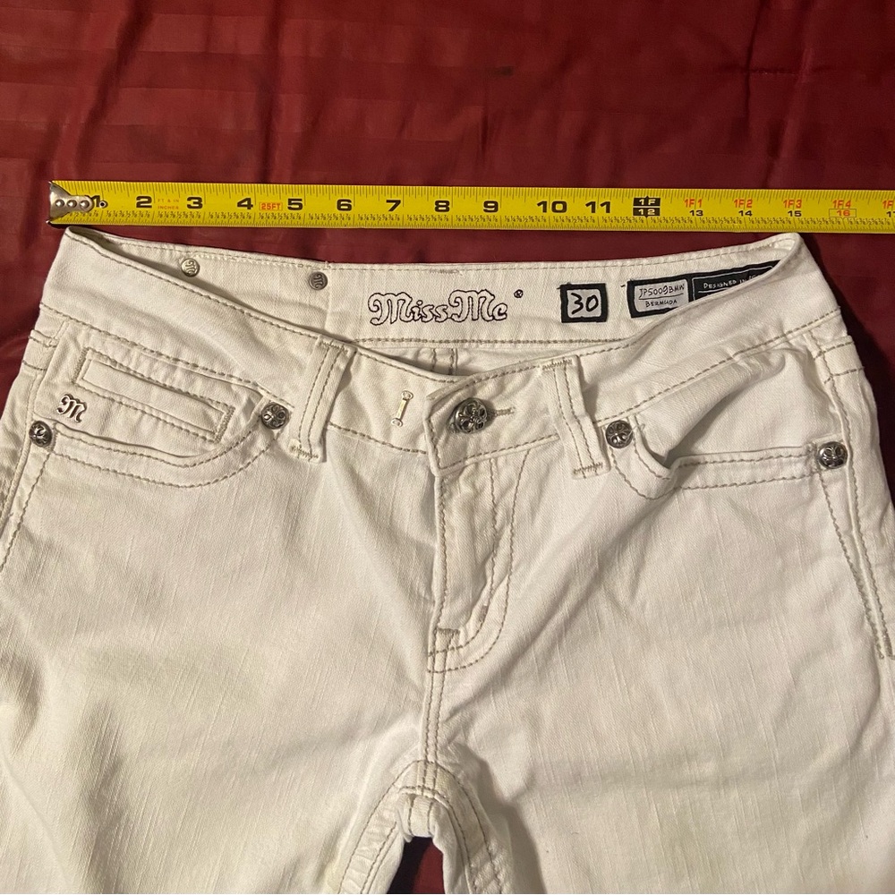 Miss Me Bermuda Cross Shorts - Picture 5 of 8